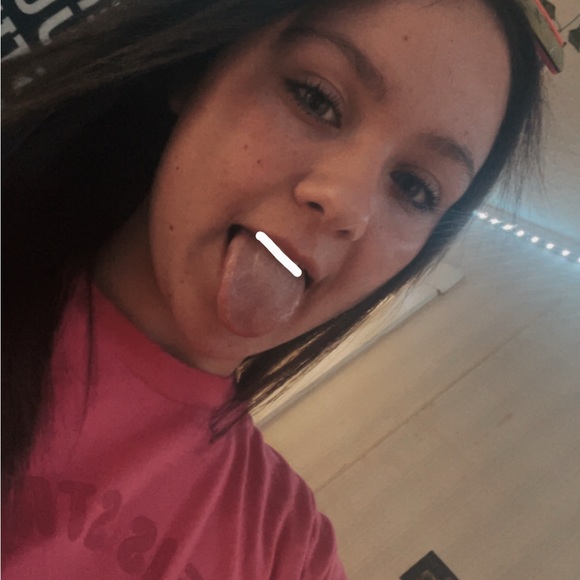 Meet your Posher, Lexi - Picture 10 of 17